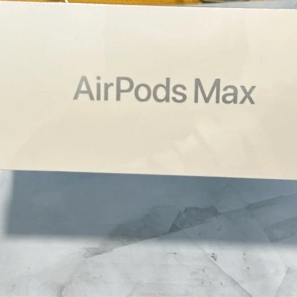 Apple AirPods Max